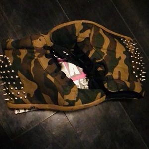 Army Sneaker Wedge Heel